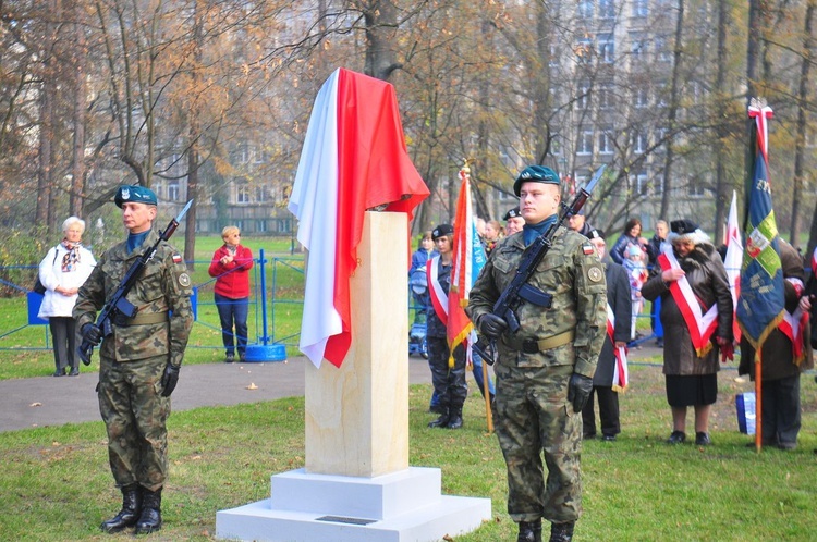 Odsłonięcie popiersi ojców niepodległości