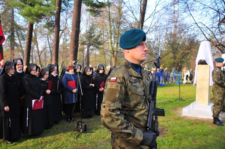 Odsłonięcie popiersi ojców niepodległości