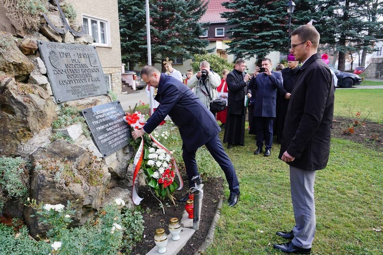 Obchody 100. rocznicy odzyskania niepodległości przez Polskę w Szczawnie-Zdroju