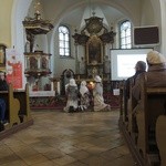 Msza św. za ojczyznę i przedstawienie w Boguszowie-Gorcach