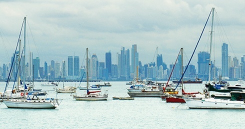 Ciudad de Panamá – widok od strony portu.