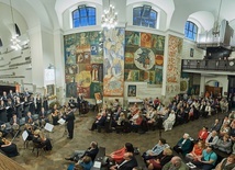 Camerata Lubelska koncertuje w różnych kościołach Lubelszczyzny