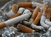 Ile osób w Polsce umiera co roku z powodu palenia?