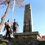 Obelisk legionowy w Michałowicach