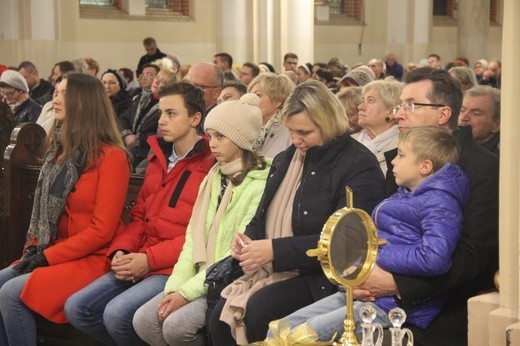 Krajowe Forum Adoracji Najświętszego Sakramentu w Parafiach 
