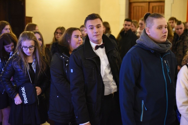 Wadowicki zjazd młodych - kościół św. Anny
