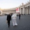 Papież zaprosił trzy tysiące ubogich i bezdomnych na obiad