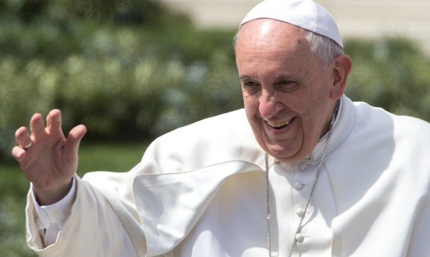 Papież zbliża ubogich do Kościoła