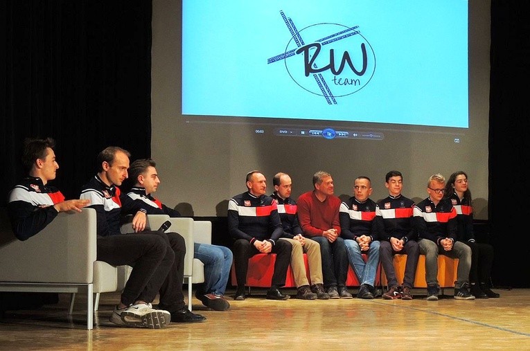 Rowerzyści RW w żywieckim MCK