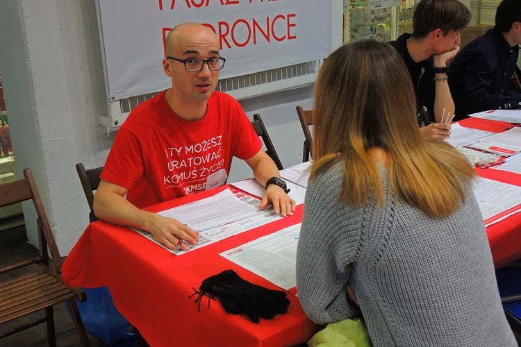 Wolontariusze fundacji DKMS dla Michała Przydacza