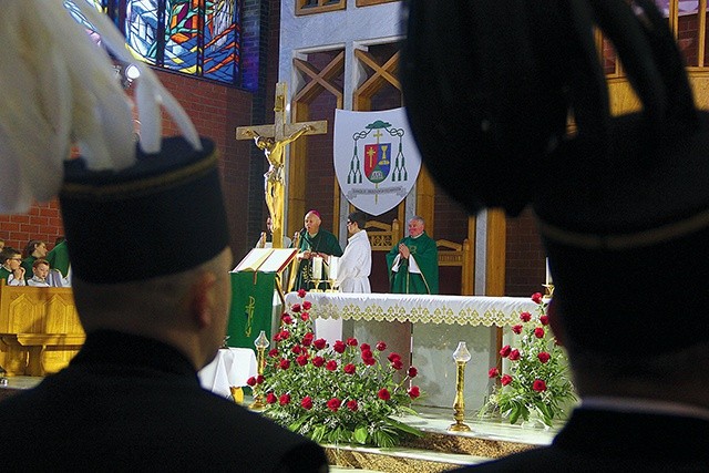 Tradycyjnie przed barbórką górnicy spotykają się, by modlić się o potrzebne łaski.