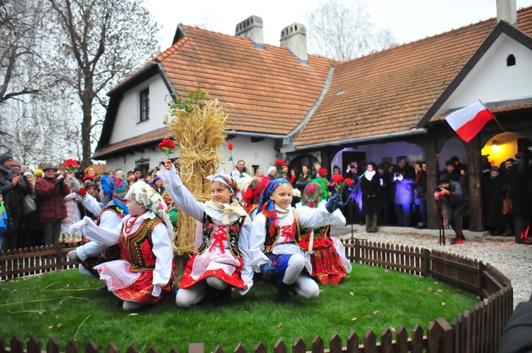 Osadzanie chochoła w Rydlówce 2018