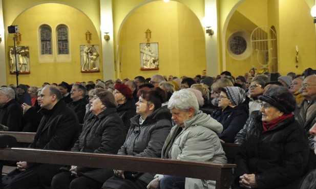 Kolejne medale ks. Stefana Pieczki przyznane