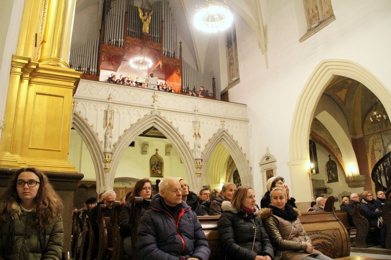 Msza, koncert i konkurs