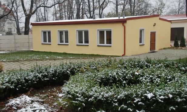 Budynek oratorium św. Wojciecha na terenie świdnickiego seminarium.
