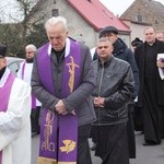 Uroczystości pogrzebowe ks. kan. Leonarda Zycha, cz.2