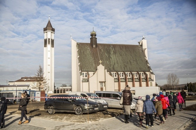 Nowa szkoła pijarów na Siekierkach