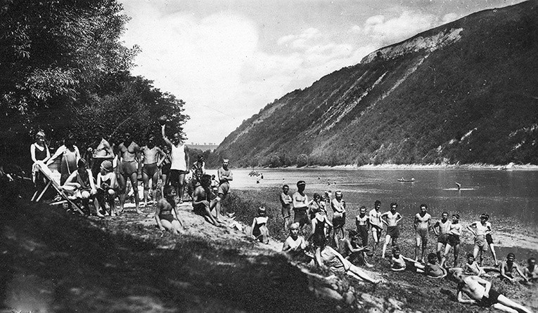 Zaleszczyki położone nad Dniestrem miały być kurortem przyciągającym turystów z całej Polski.