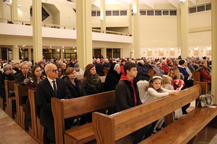 Figura św. Michała Archanioła poświęcona w kościele MB Fatimskiej w Gdańsku