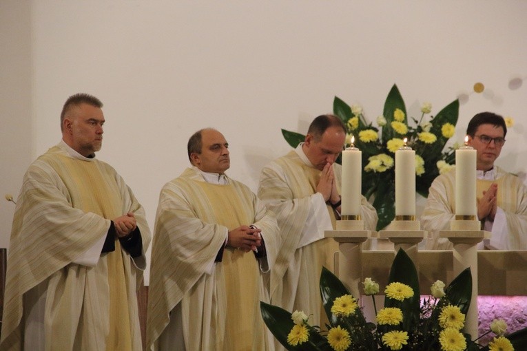 Figura św. Michała Archanioła poświęcona w kościele MB Fatimskiej w Gdańsku