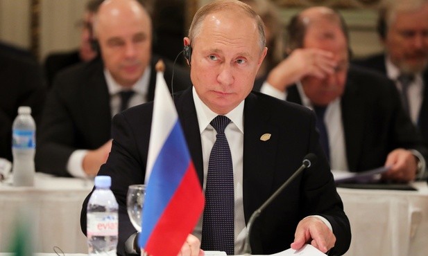 Rzecznik Kremla: Putin chce kontynuować dialog z Trumpem