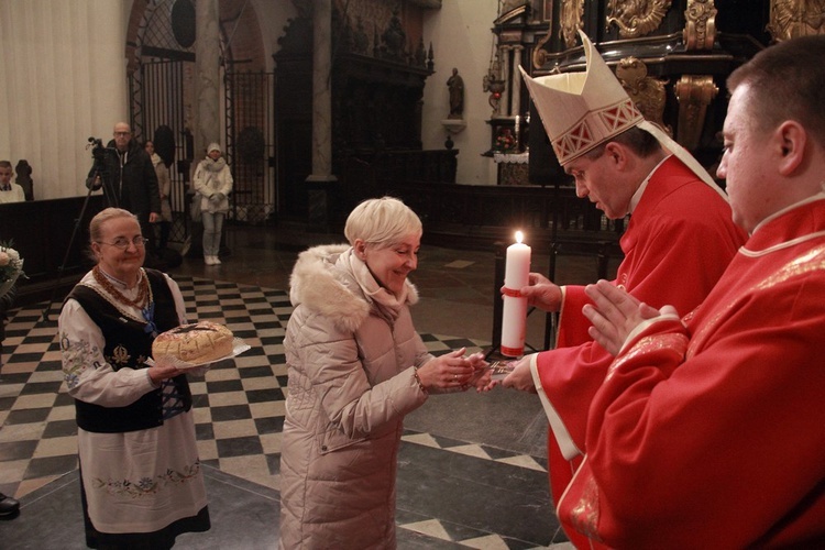 Eucharystia z okazji jubileuszu 40-lecia Odnowy w Duchu Świętym