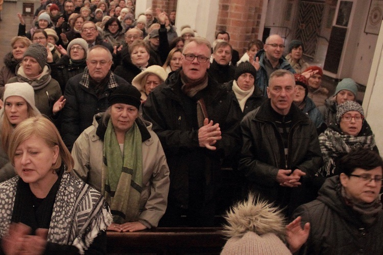 Eucharystia z okazji jubileuszu 40-lecia Odnowy w Duchu Świętym