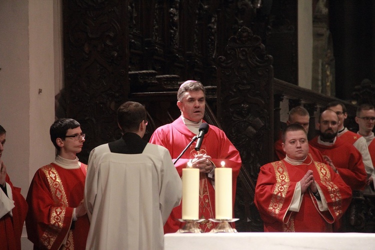 Eucharystia z okazji jubileuszu 40-lecia Odnowy w Duchu Świętym