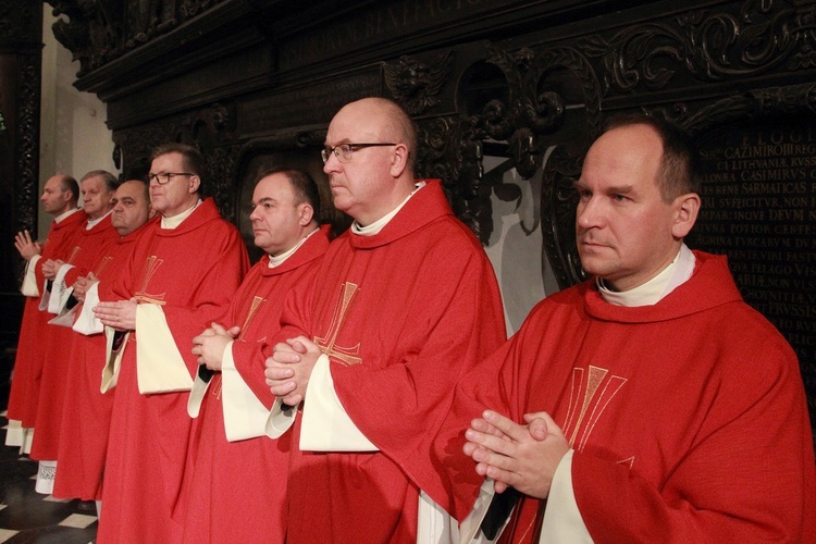 Eucharystia z okazji jubileuszu 40-lecia Odnowy w Duchu Świętym