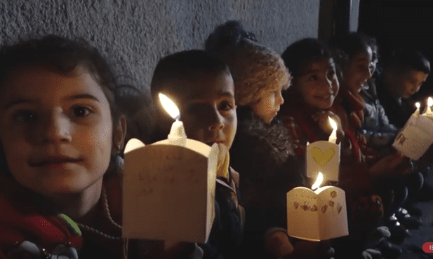 Papież włączył się w dziecięcą akcję „Świece dla pokoju w Syrii”
