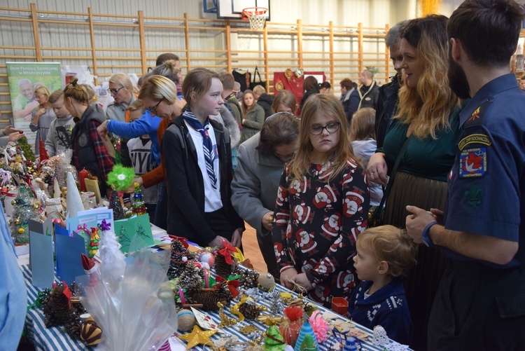 III Gminny Jarmark Adwentowy w Gawłowie