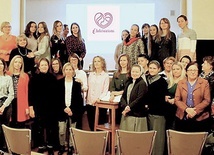 ▲	Uczestniczki pierwszego spotkania duszpasterstwa kobiet wraz z ks. Piotrem Cebulą.