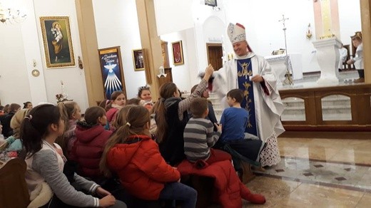 Parafia Najświętszego Serca Pana Jezusa w Starej Miłosnie