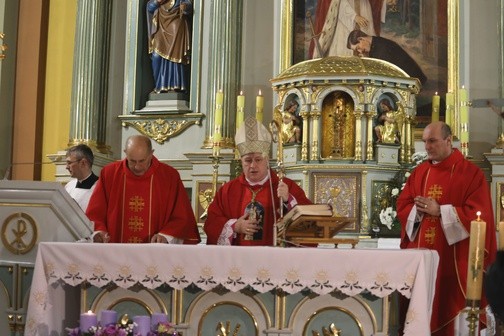 Modlitwie górników przewodniczył bp Potr Greger