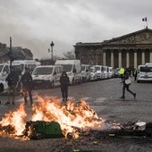 Zawieszenie podwyżki akcyzy na paliwo nie zatrzymało protestów we Francji