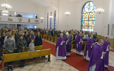 Mszy św. w kleryckiej kaplicy przewodniczył bp Henryk Tomasik