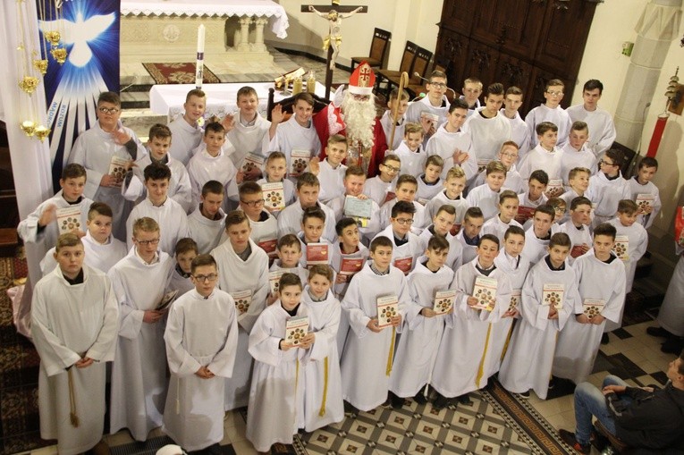 Nowi lektorzy i św. Mikołaj w Ciężkowicach