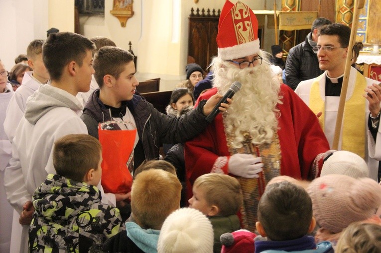 Nowi lektorzy i św. Mikołaj w Ciężkowicach