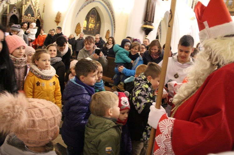 Nowi lektorzy i św. Mikołaj w Ciężkowicach