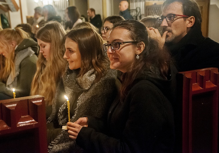 Adwentowe czuwania młodych - Szczecinek, cz. 3