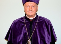 Medal dla profesora