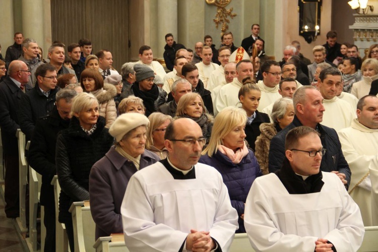 Święcenia diakonatu, kandydatura i akolitat w Paradyżu