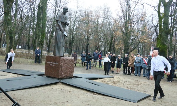Pomnik ks. Radziszewskiego zostanie przywrócony na skwer przy Al. Racławickich