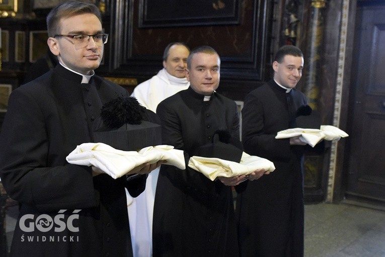 Obłóczyny kanonickie i kleryckie