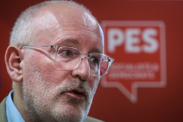 Timmermans został kandydatem socjalistów na szefa KE