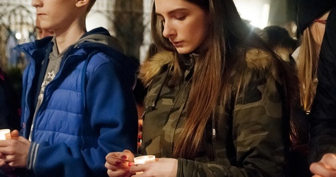 Adwentowe czuwania młodych - Złocieniec cz. 1