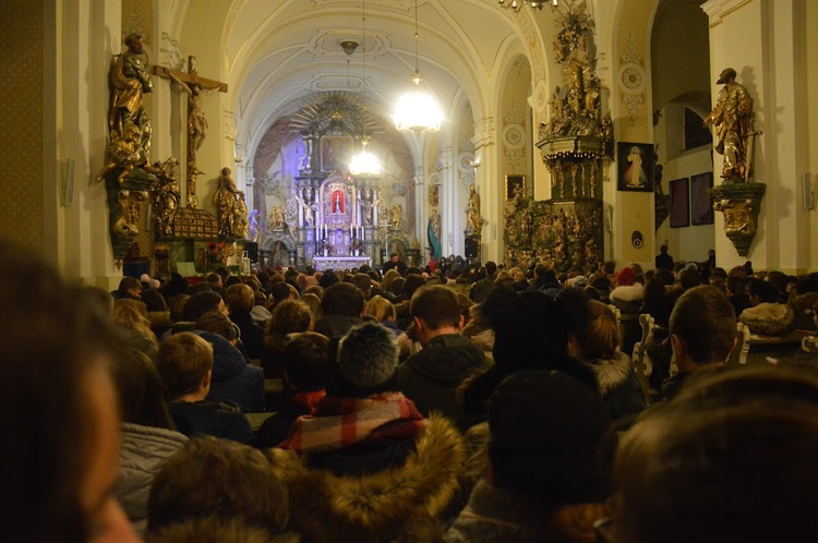 Adwentowe Czuwanie Młodych w Grodowcu - cz. II