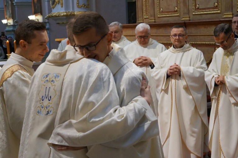 Święcenia diakonatu, kandydatura i akolitat w Paradyżu - cz. II