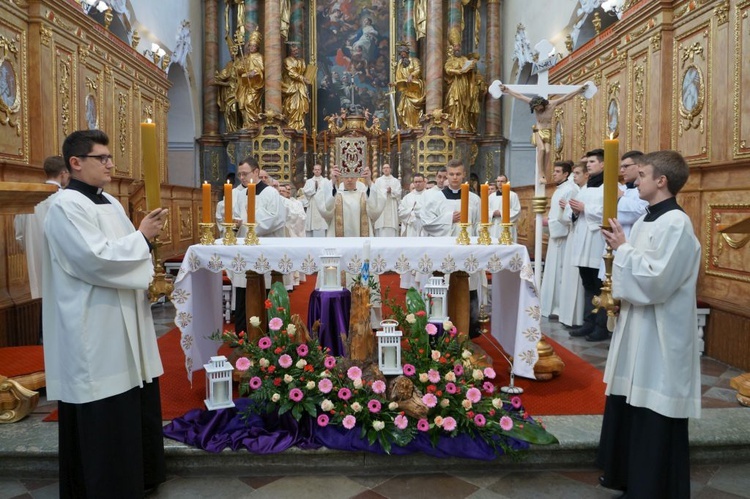 Święcenia diakonatu, kandydatura i akolitat w Paradyżu - cz. II