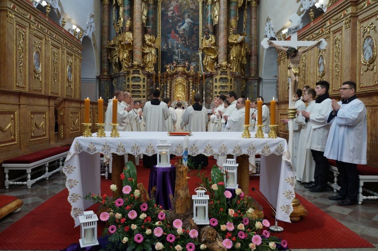 Święcenia diakonatu, kandydatura i akolitat w Paradyżu - cz. II